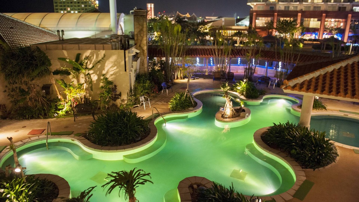 Mihama Hotel | The Beach Tower Okinawa