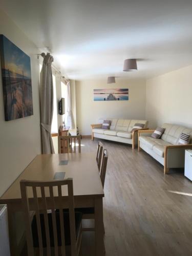 Sandhaven House | The Beachcomber