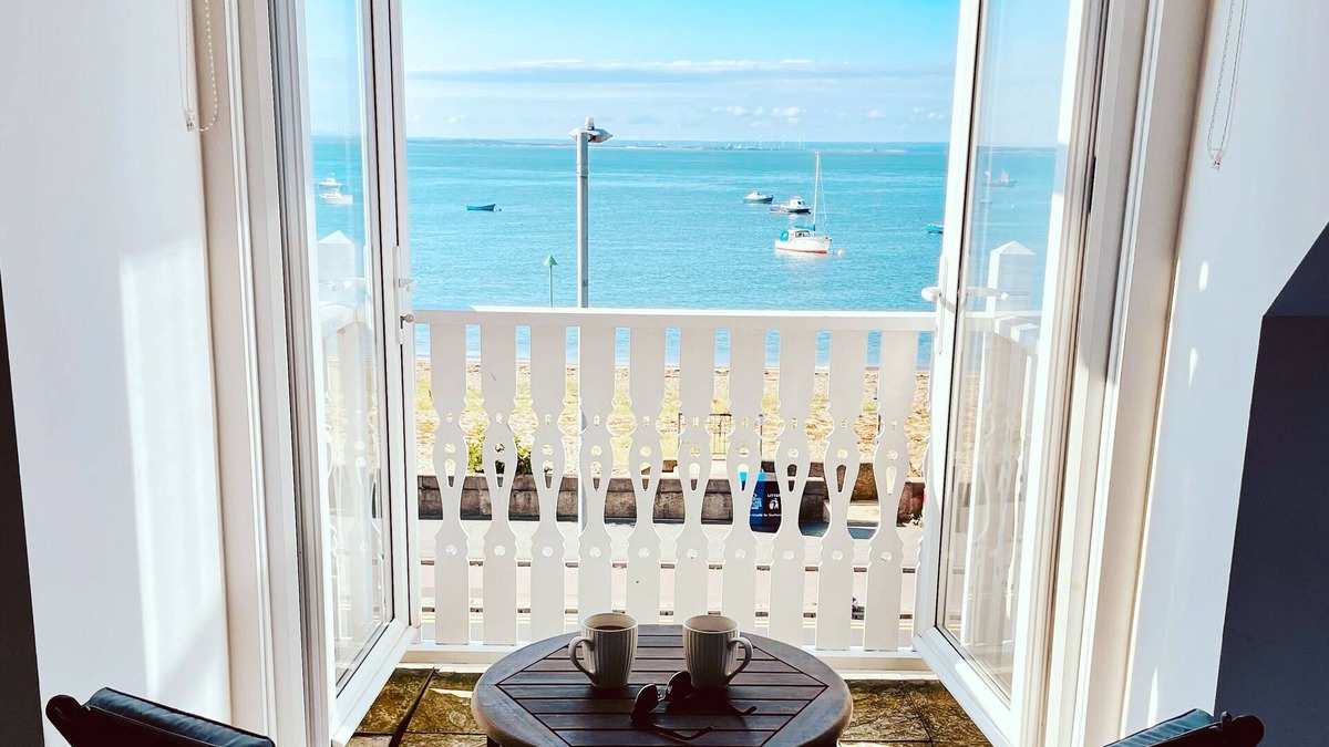 Southend-on-Sea House | The Beaches Guest House
