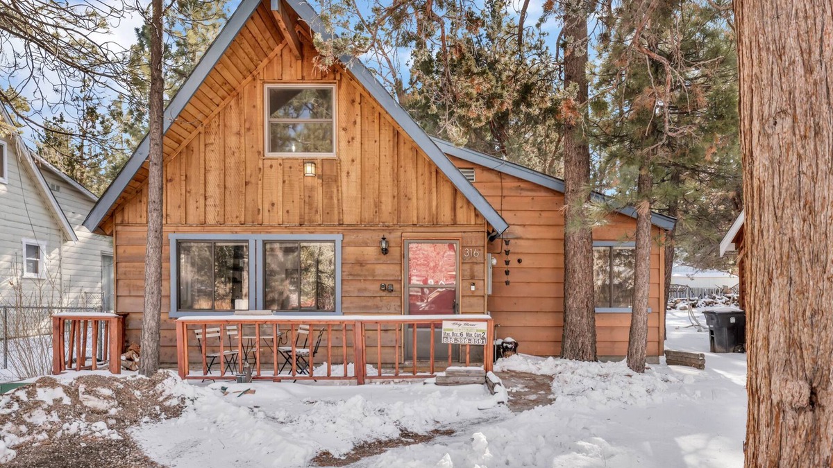 Big Bear City Cabin | The Bear Bauhaus Chalet by Big Bear Vacations