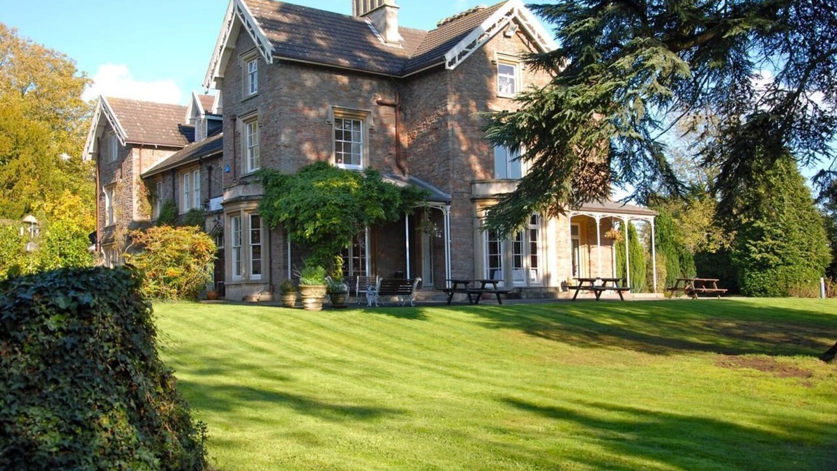 Hanham House | The Beeches