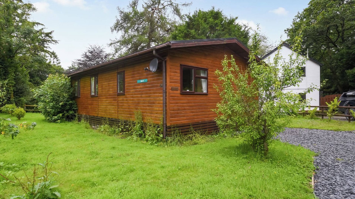 Machynlleth Cottage | The Beehive C29 - UK45926