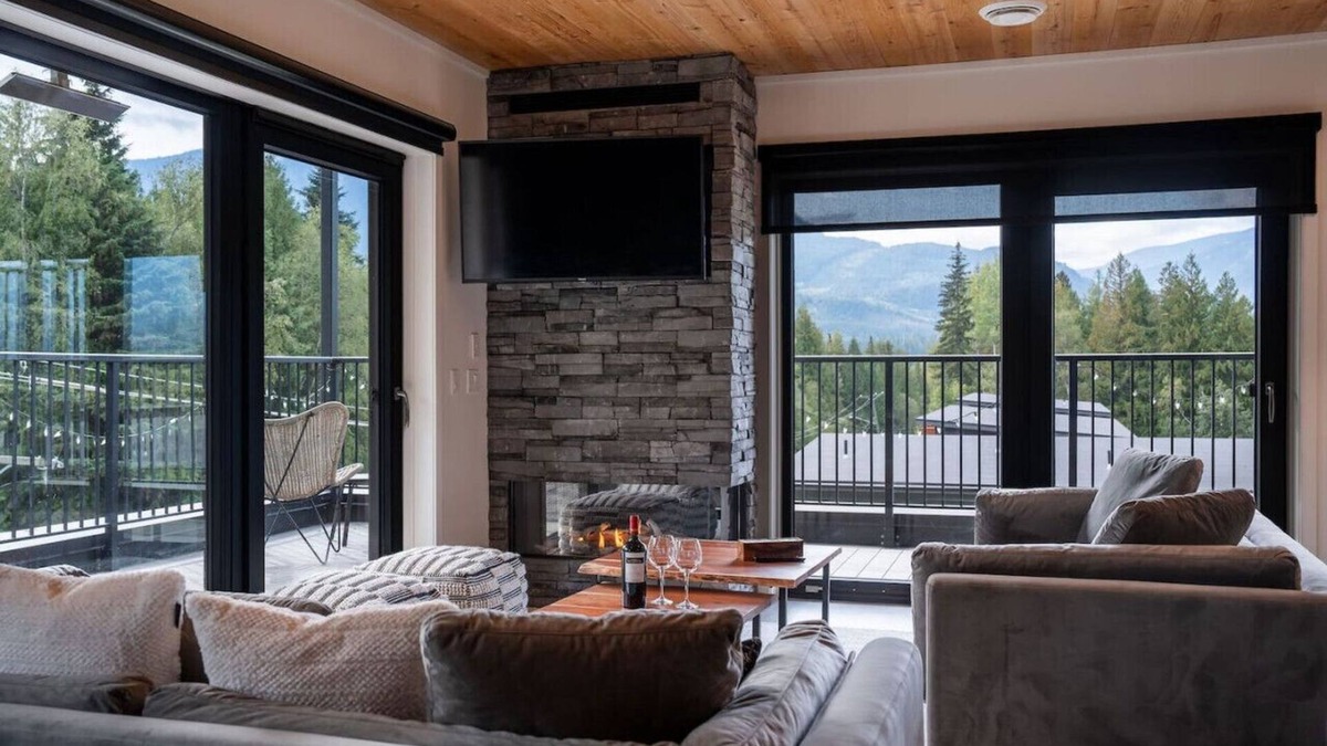 Revelstoke Condo | The Begbie Penthouse in Mackenzie Village