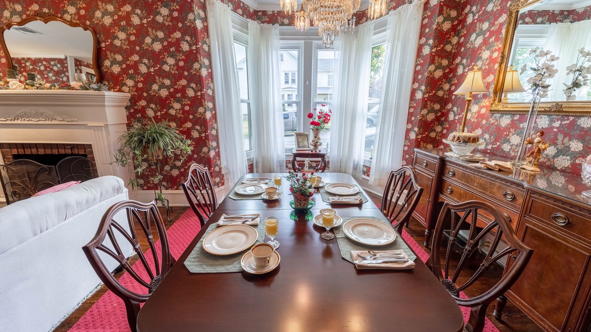 Jim Thorpe Bed & Breakfast | The Bella Victoria- Adult Only