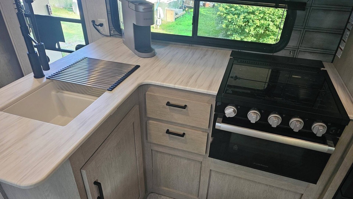 Mingoville House | The Bellefonte Campground presents: The Platinum Camper Rental