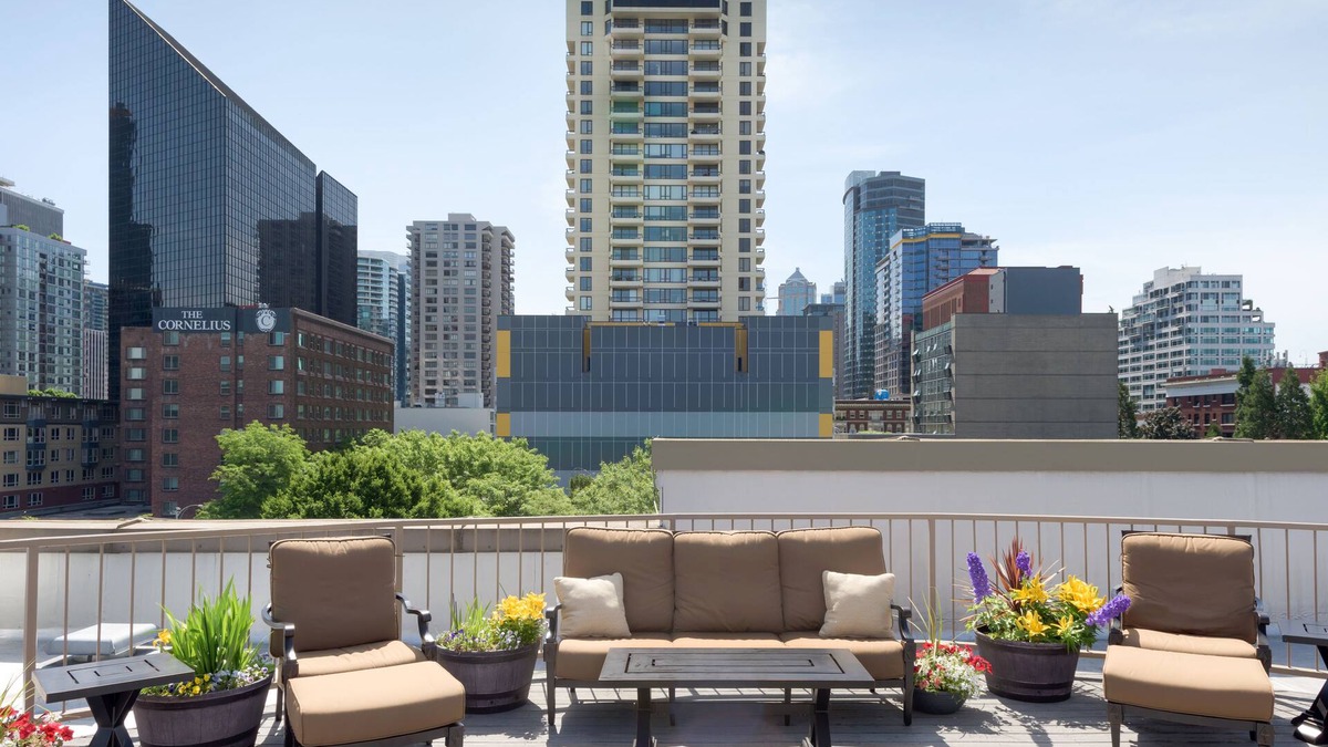 Belltown Hotel | The Belltown Inn