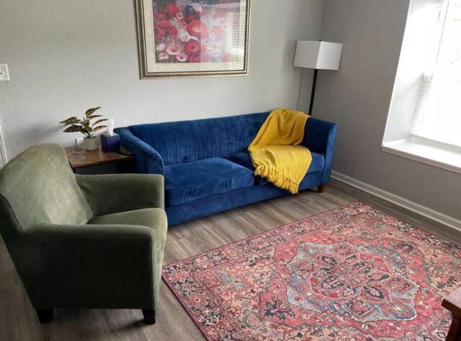 Hamilton Apartment | The Bernice - 2 Bedroom Apt in Quilt Town, USA