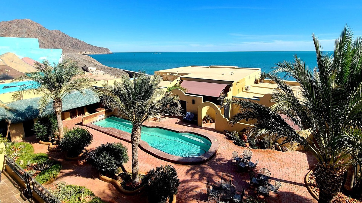 Segunda Seccion House | The best beach steps away