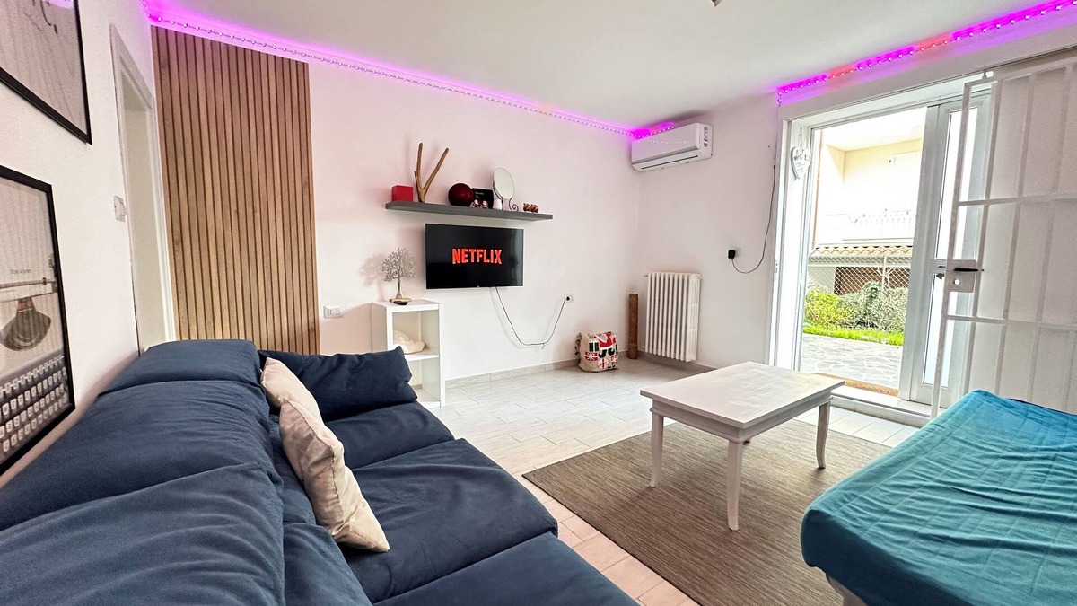 Rivazzurra Apartment | The Best Place in Rimini-Sea 200m-Restaurants-Peace-Markets In Walkingmoveonfoot