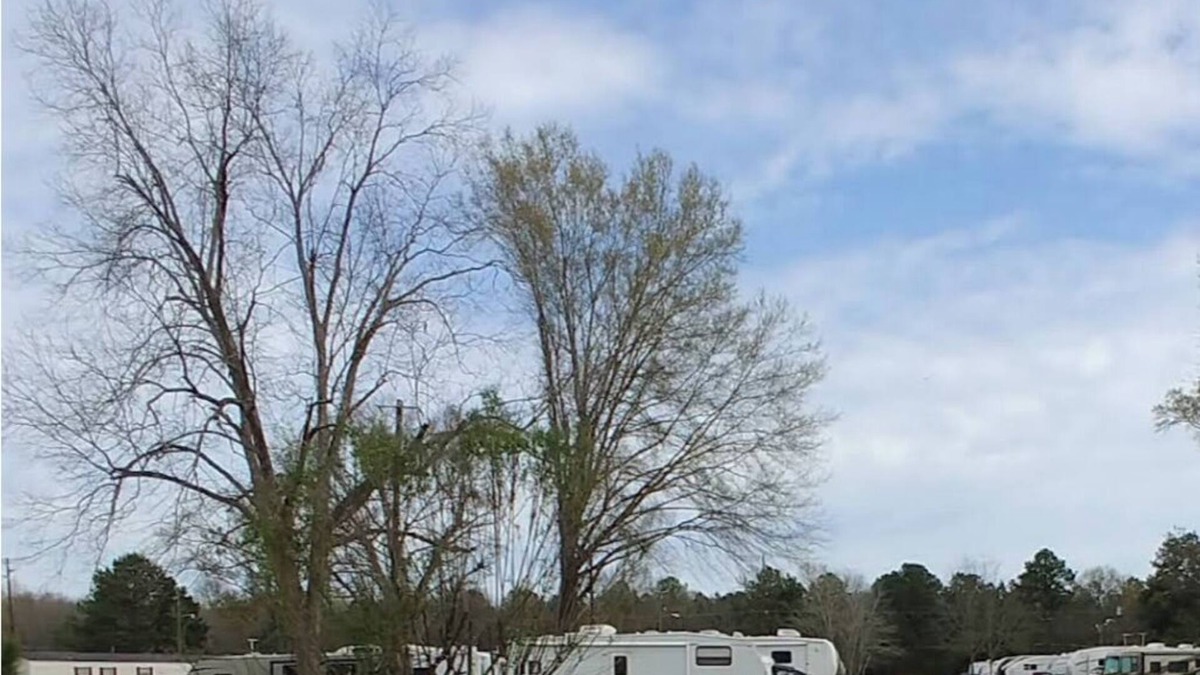 Selma RV Rental | The best RV Park in Selma Al ! Buckaroo Jones Rv Park!