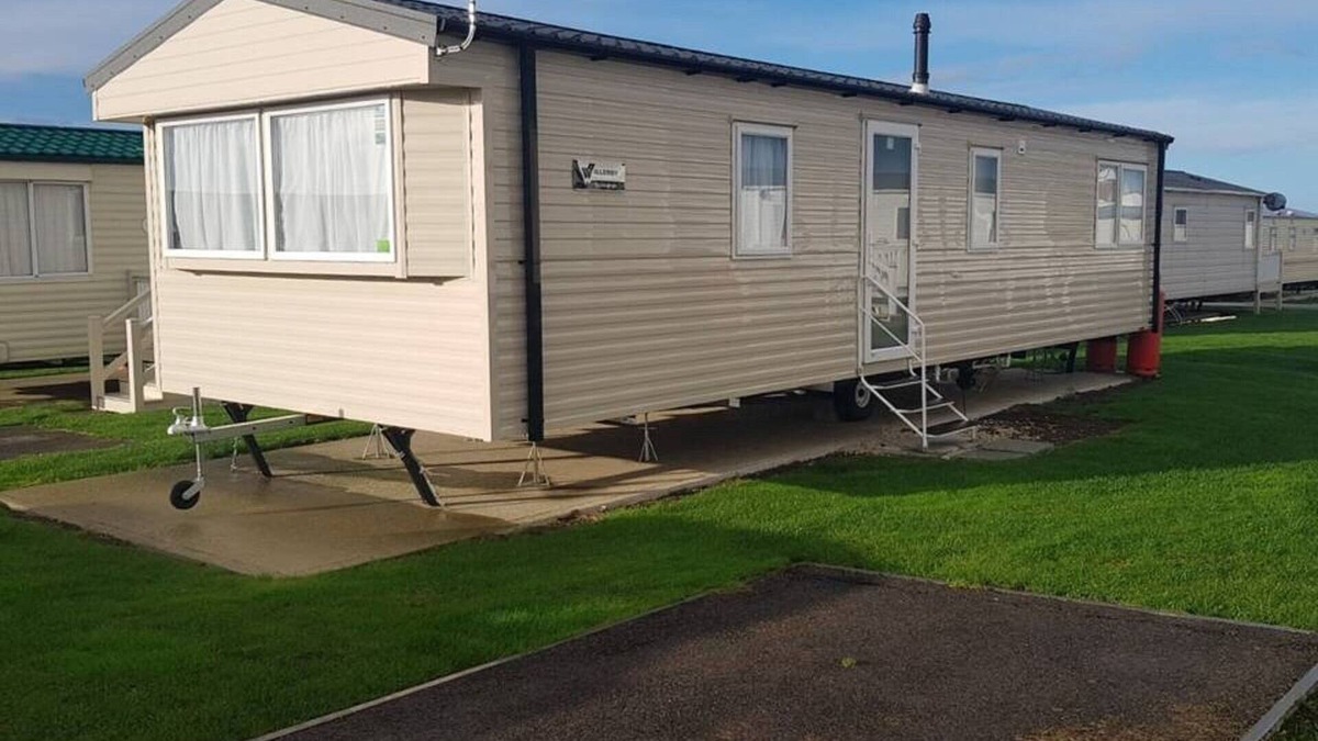 Leysdown-on-Sea House | "The Bethel - A holiday home by the sea"