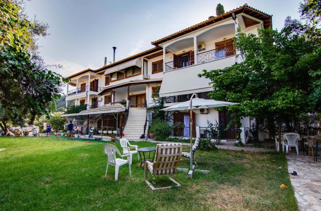 Apolpaina Apartment | The Big Cypress Apartments