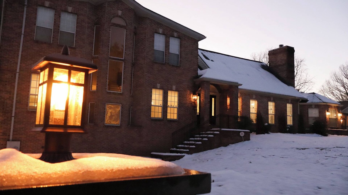 Antioch House | THE BIG HOUSE ~ With 620 sq ft EVENT SPACE ~ (view on YouTube "The Big House")n