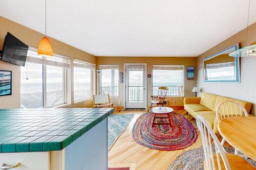 Newport Apartment | The Big View