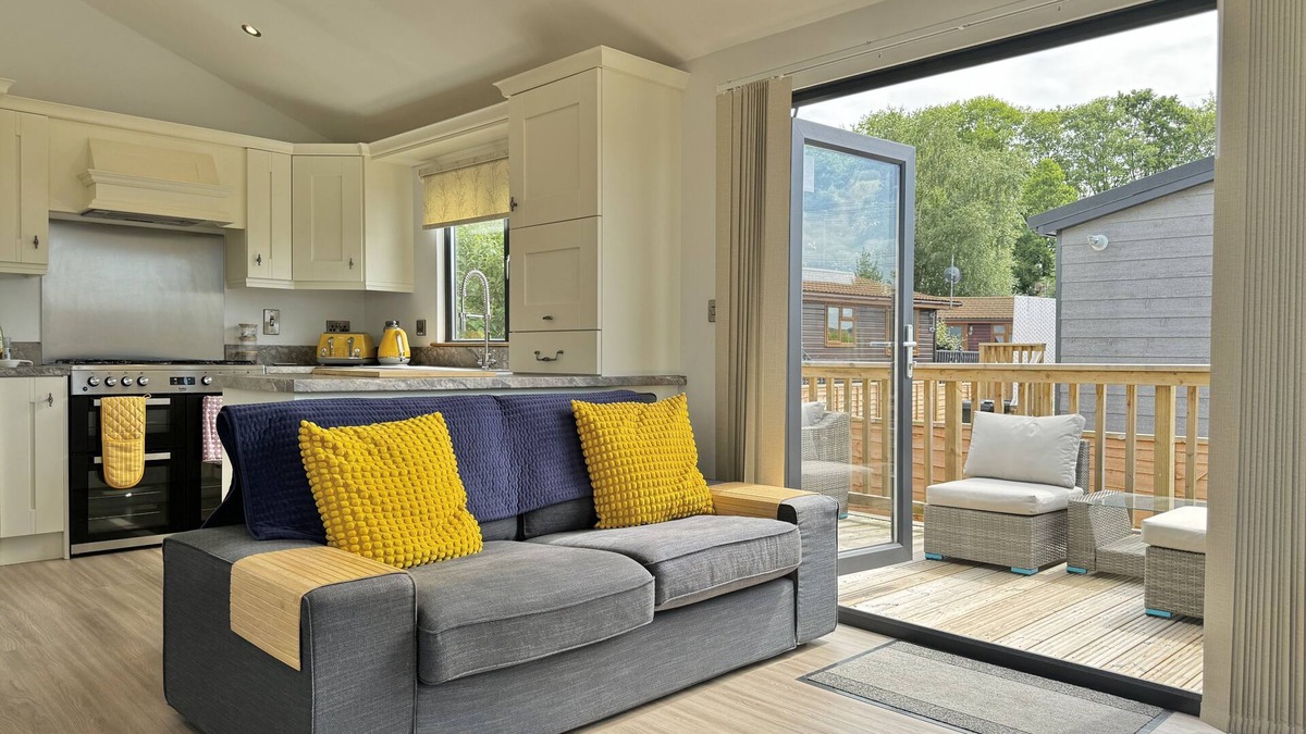 Wilberfoss Cottage | The Birches - free Hot Tub.