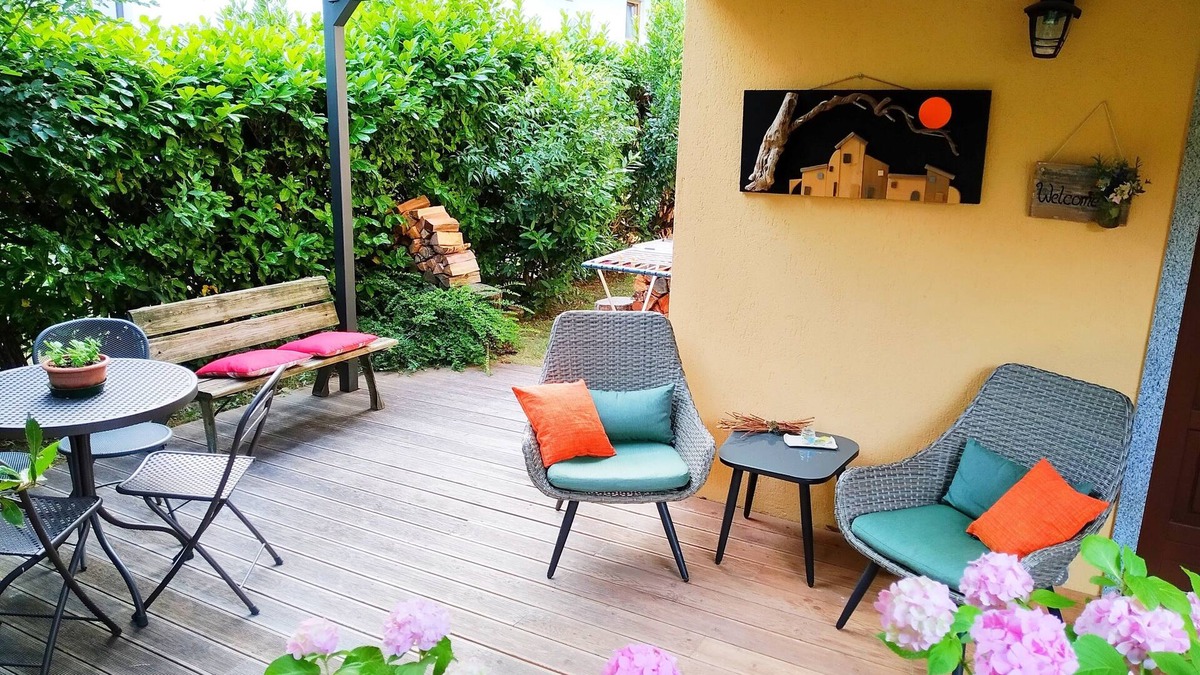 Vezzano Apartment | The birches. The pretty mini apartment with garden.
