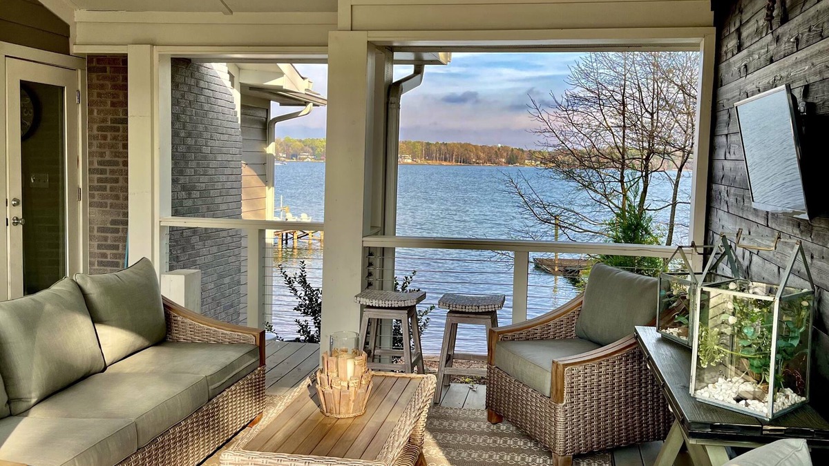 Terrell House | The Birdhouse at Lake Norman