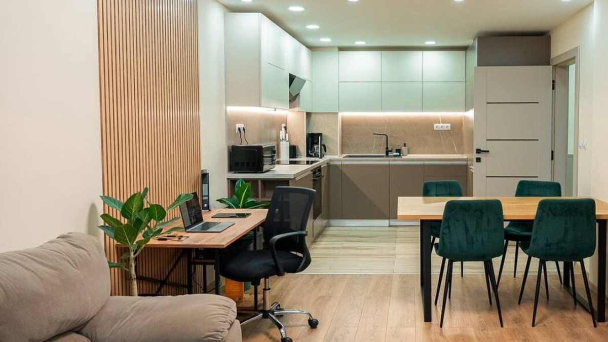 Plovdiv Center Apartment | The BizHub | FREE Gym Pass | Center