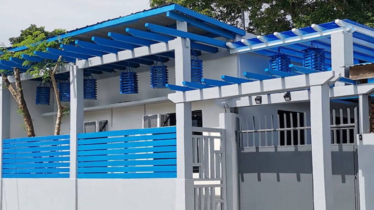 Baganga House | The Blue Crib - Stay On The Edge Of Paradise