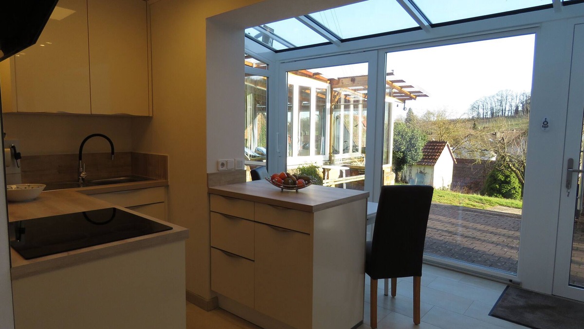 Pleisweiler Apartment | The blue house vacation apartments, balcony, pool, garden, massages, hairdresser