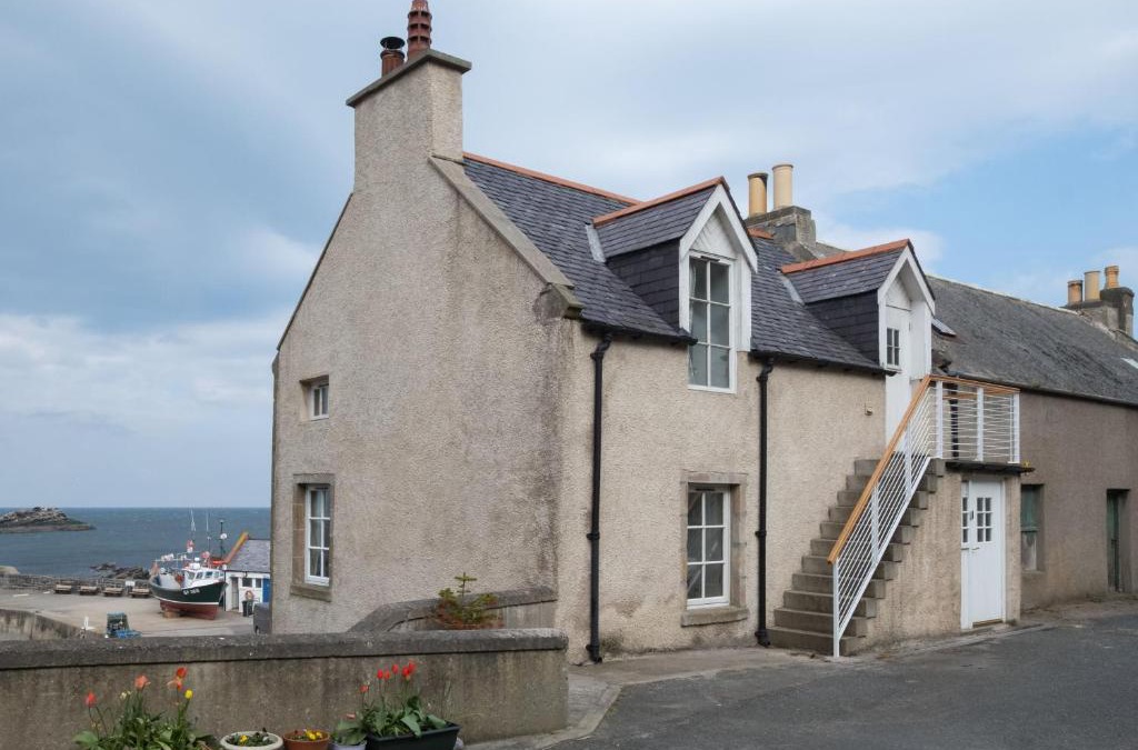 Gardenstown House | The Blue Hoose