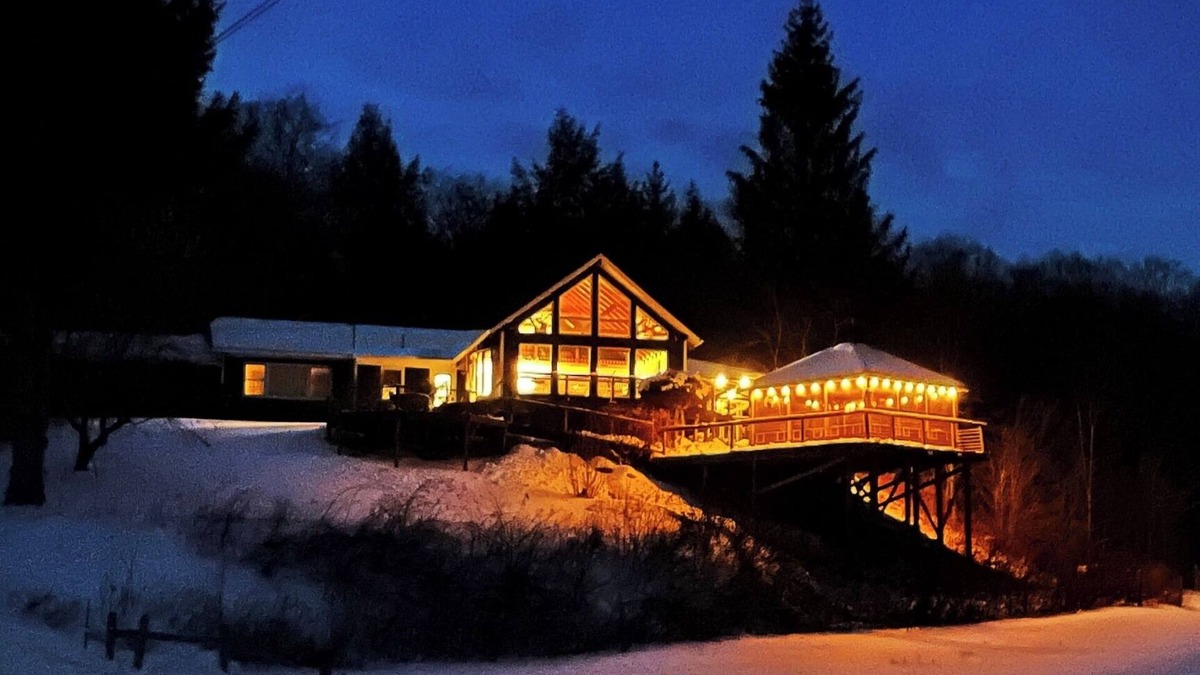 Town of Denning House | The Blue House on the Hill Catskills