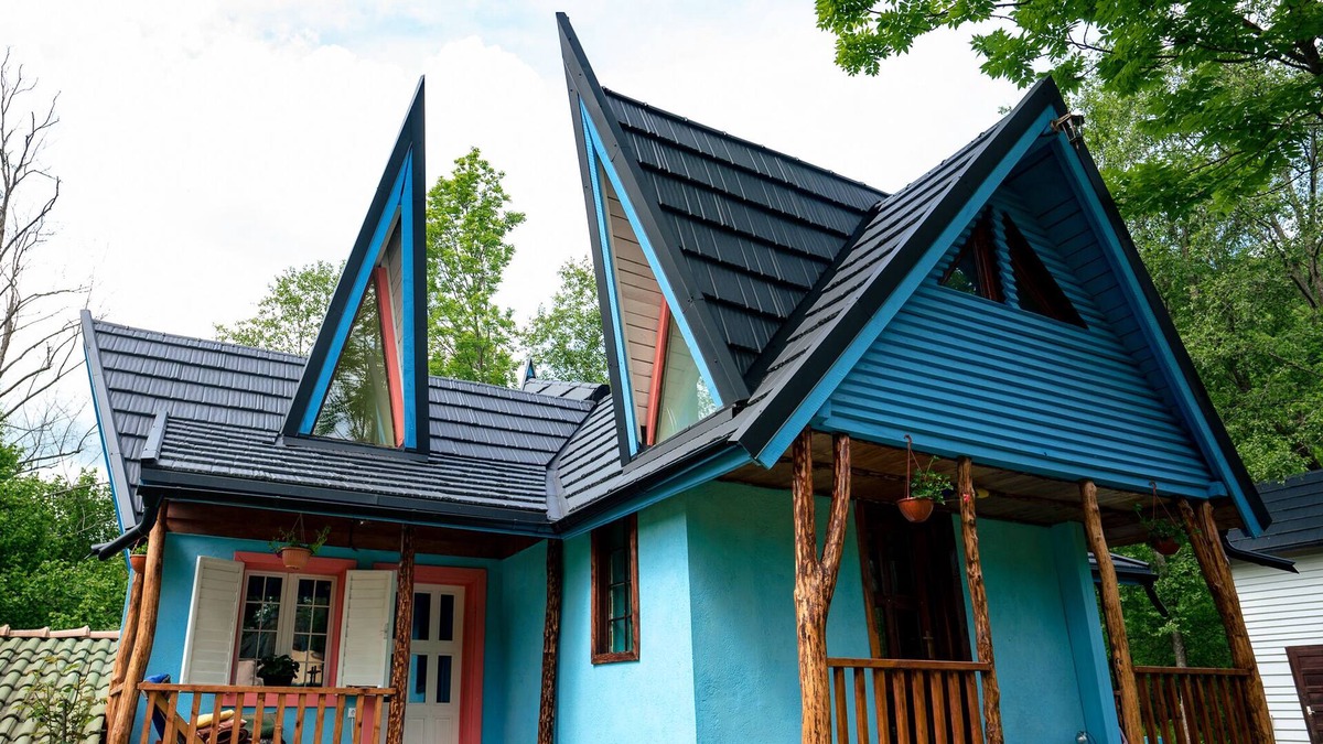 Valea Draganului Cottage | The Blue House - Transylvania, Apuseni Mountains