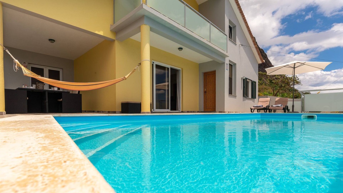 Prazeres House | The Blue Pearl - VILLA Paul
