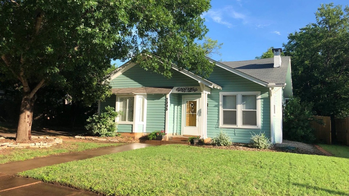 Sayles Blvd. Area House | The Bluebird House.