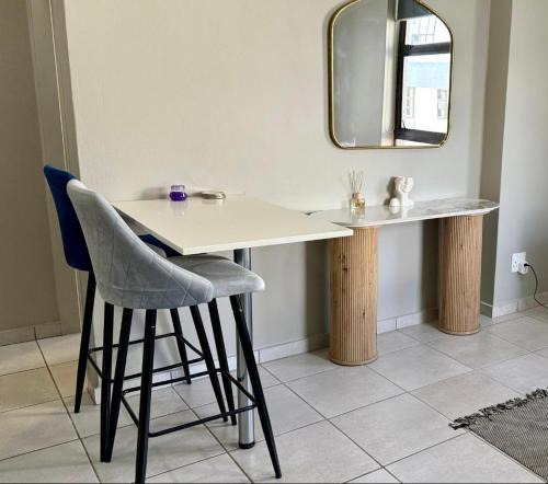 Greater Johannesburg Metropolitan Area Apartment | The Bolton Rosebank