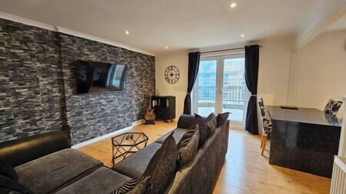 Leith Apartment | The Bonnington Abode
