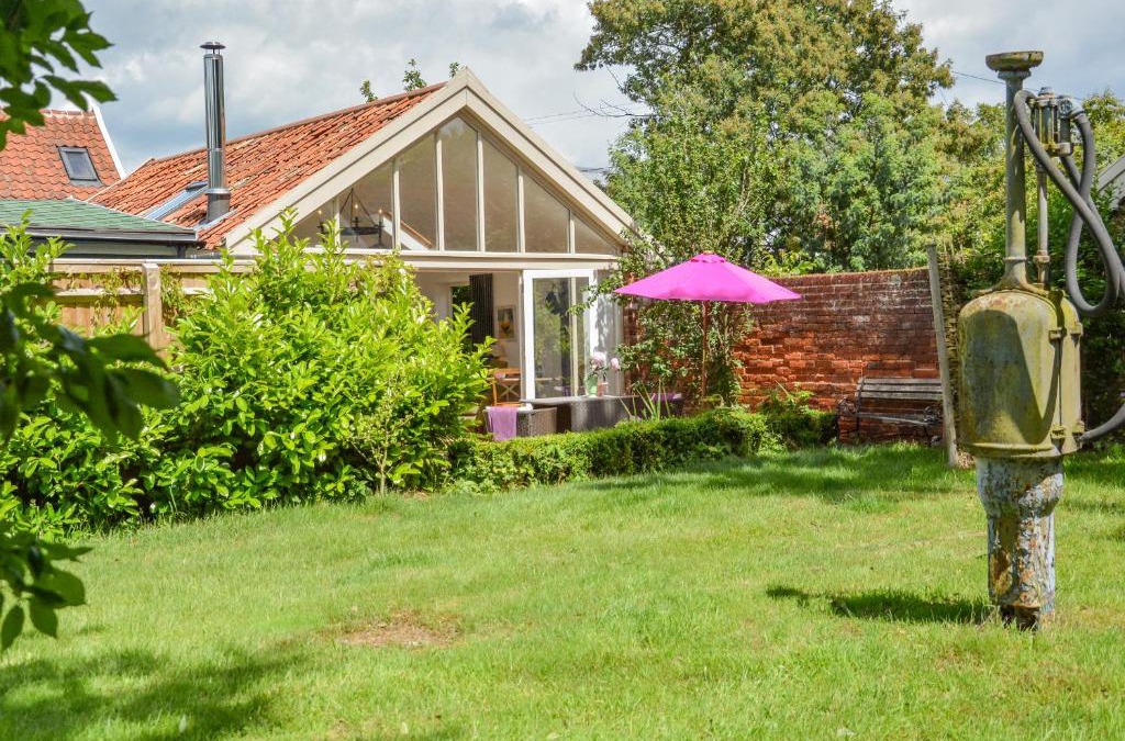 Saxmundham House | The Bothy at Snape Hall