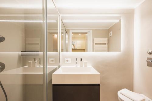 Chinatown Apartment | The Boutique Houses - Chinatown - Stay on Via Paolo Sarpi