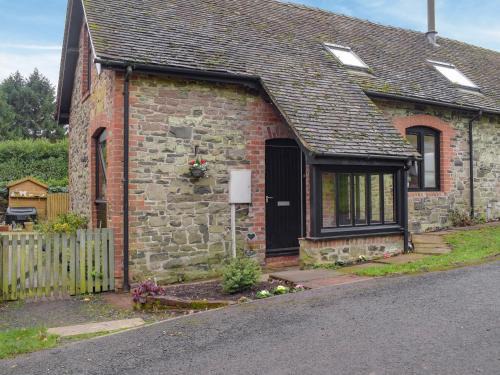 Burwarton House | The Boyne Arms Cottage
