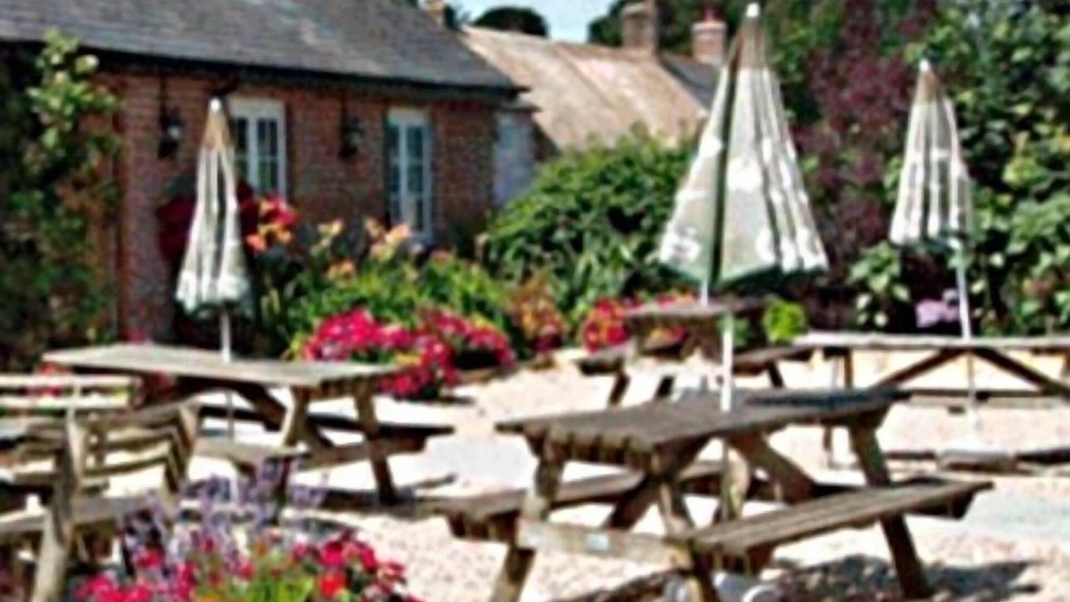 Littlebredy Hotel | The Brewers Arms