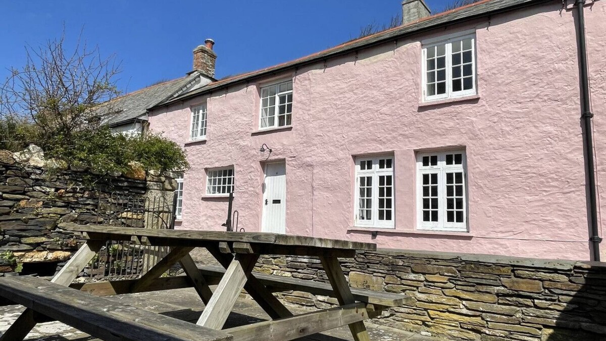 Boscastle House | The Brewhouse Boscastle Harbour