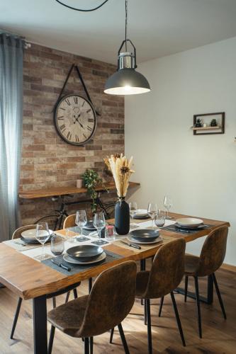 Colugna Apartment | The Brick 194, 7 posti letto, parcheggio e posto bici