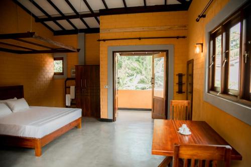 Boossa House | The Brick Lodge