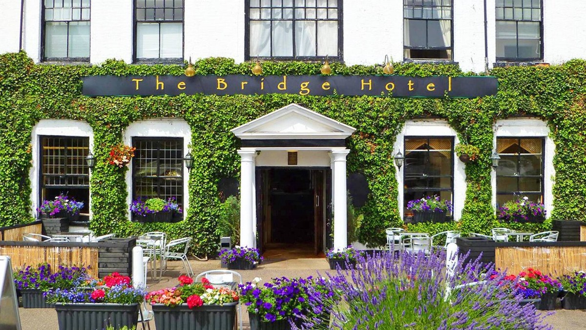 Thrapston Hotel | The Bridge Hotel