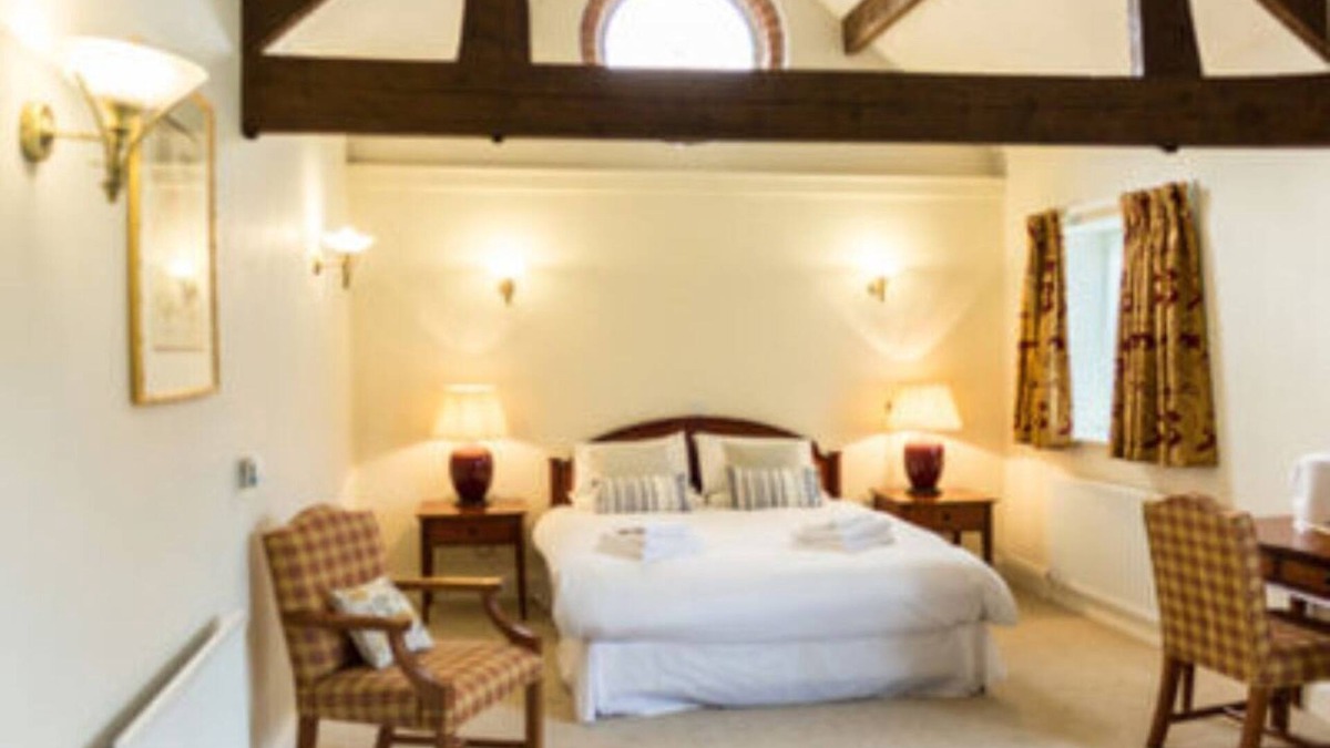 Rippingale Hotel | The Bull Inn