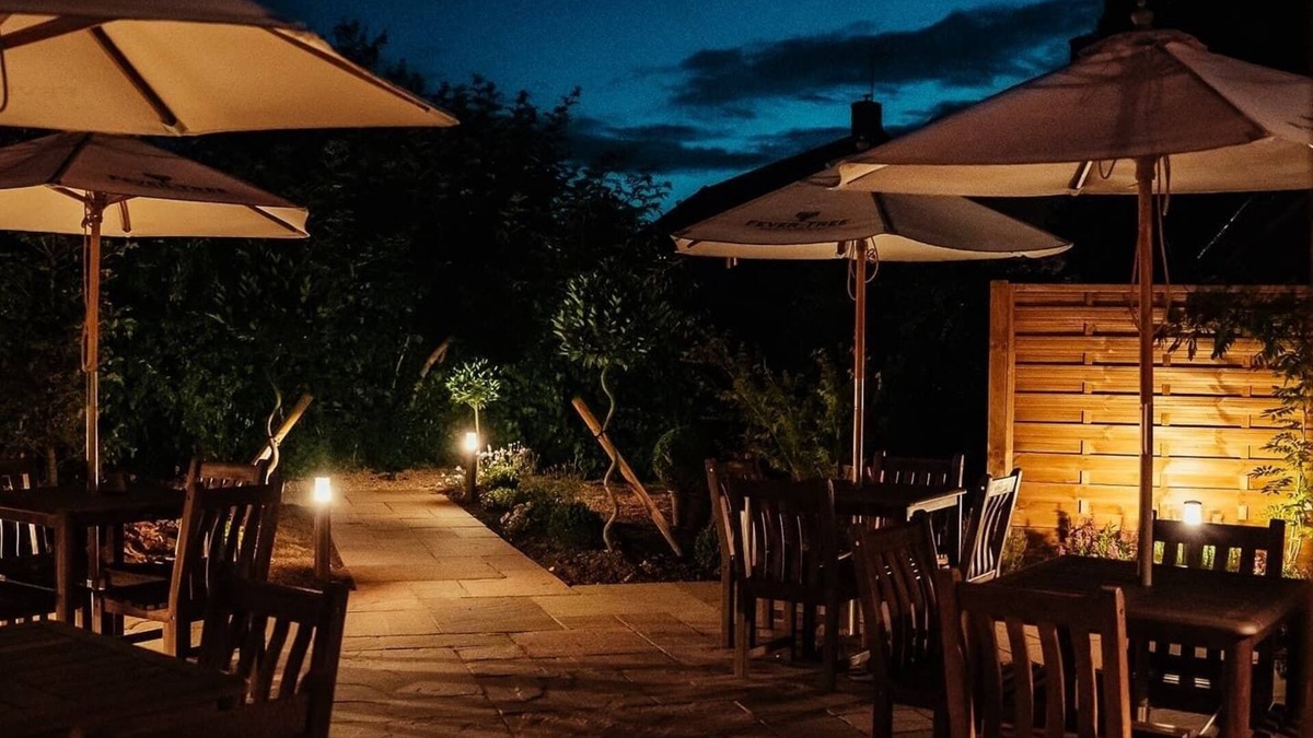 Woolpit Bed & Breakfast | The Bull Inn