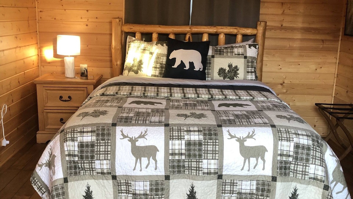 Clark Cabin | The Bull Lodge