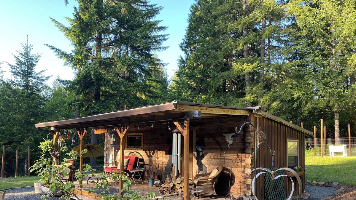 Scappoose Cabin | The Bunk House