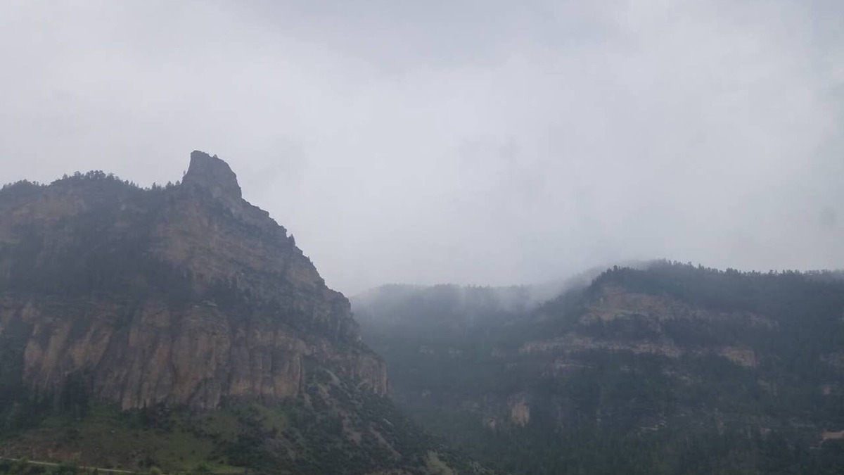Ten Sleep House | The Bunkhouse- Experience the wonder of Wyoming and the charm of TenSleep.