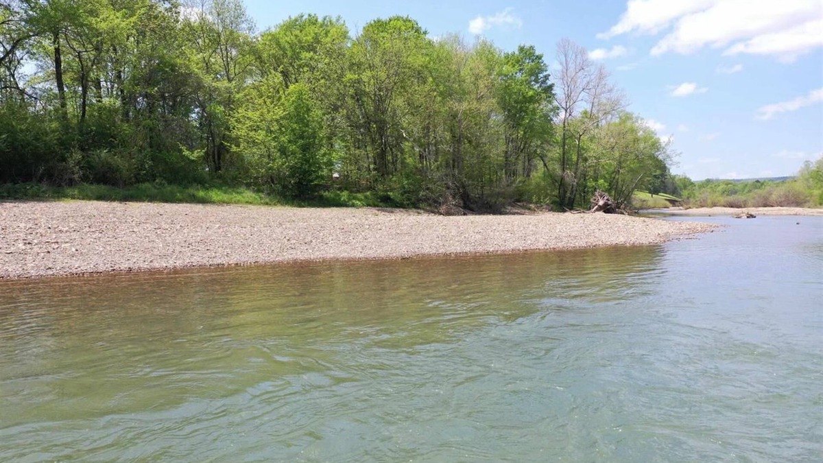 Caddo Gap Cabin | The Bunkhouse on the Caddo River