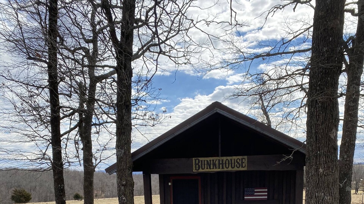 Compton Cabin | The Bunkhouse