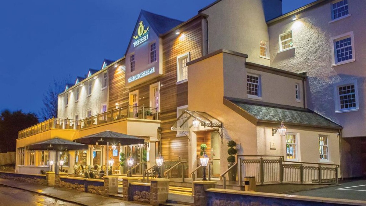 Busby Hotel | The Busby Hotel