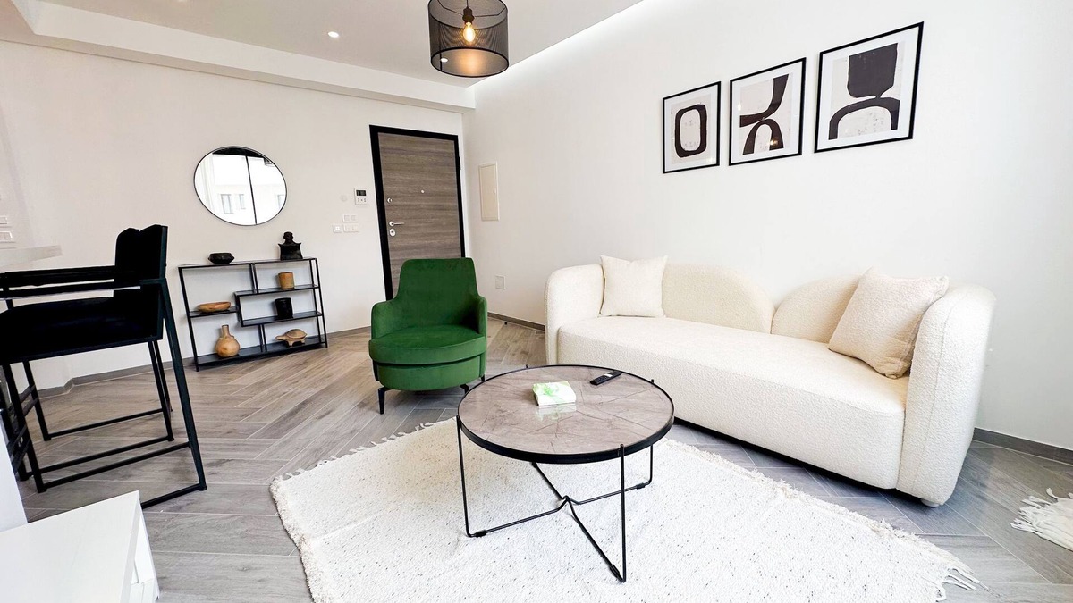 Les Berges Du Lac II Apartment | The Business Stay: Brand new in Lac 2