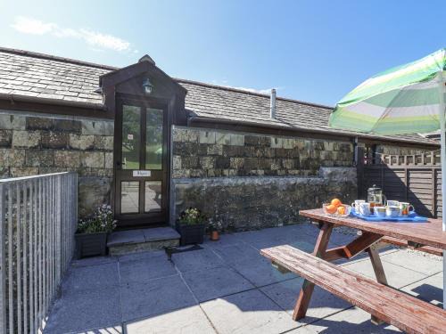 Commonmoor House | The Byre