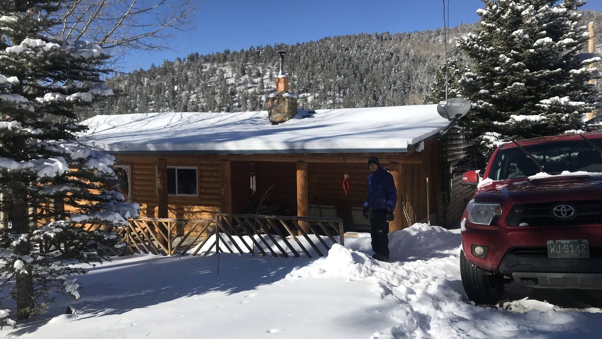 Holman Cabin | The Cabin back deck offers stunning views and only 15 minutes from Sipapu Skiing